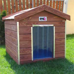 Nyeregtetős kutyaház Madera